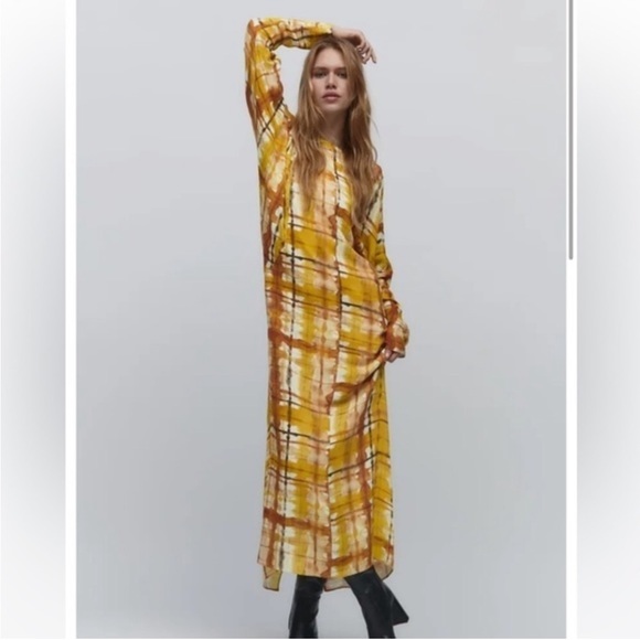 Zara new with tags maxi dress - Picture 3 of 3